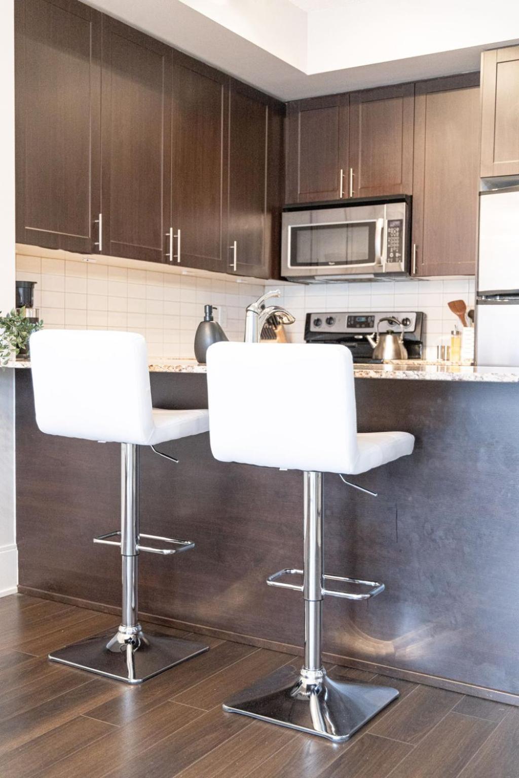 Dwtn Condo Near Cn Tower! W/ Free Parking トロント エクステリア 写真